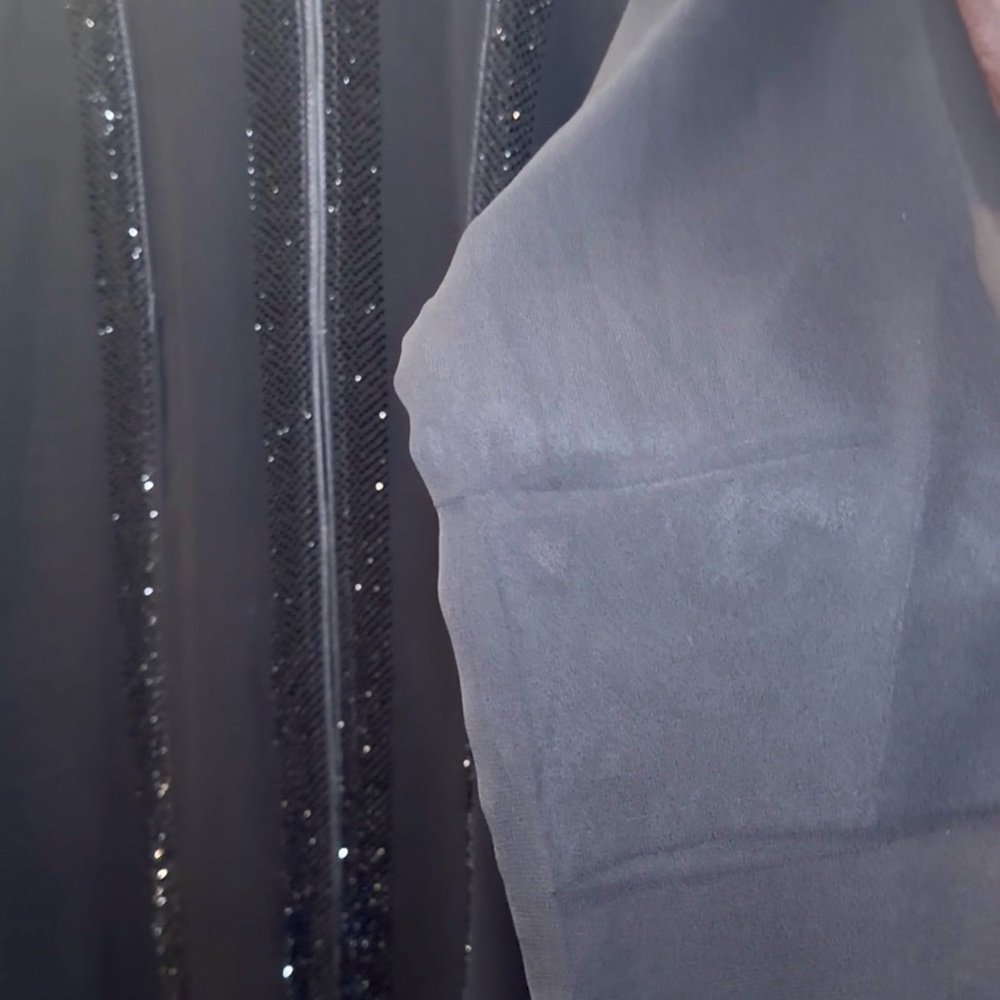 Elegant Black Kaftan with Sequin Detailing black abaya from Dubai bling bling